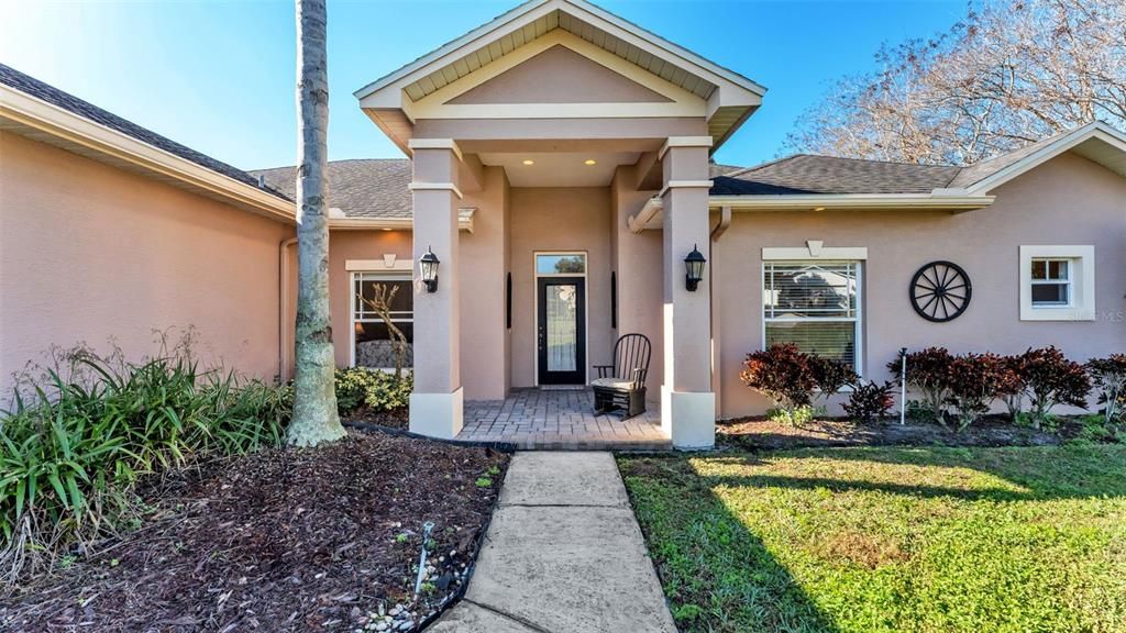 For Sale: $439,000 (3 beds, 3 baths, 2136 Square Feet)