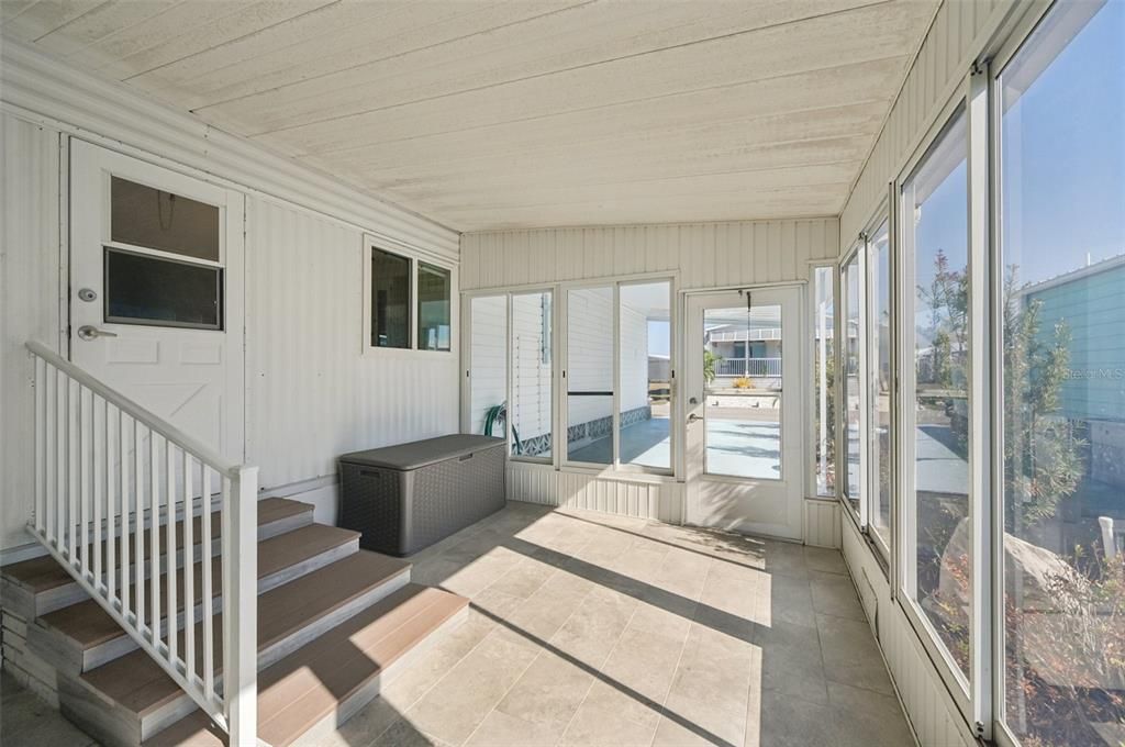 待售: $250,000 (2 贝兹, 2 浴室, 1372 平方英尺)