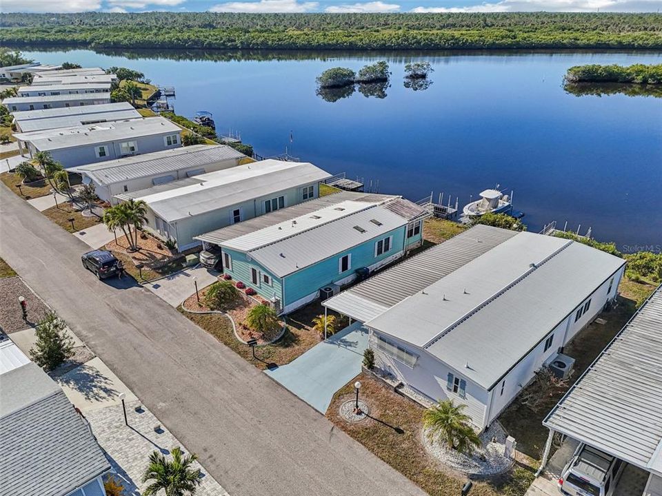 待售: $250,000 (2 贝兹, 2 浴室, 1372 平方英尺)