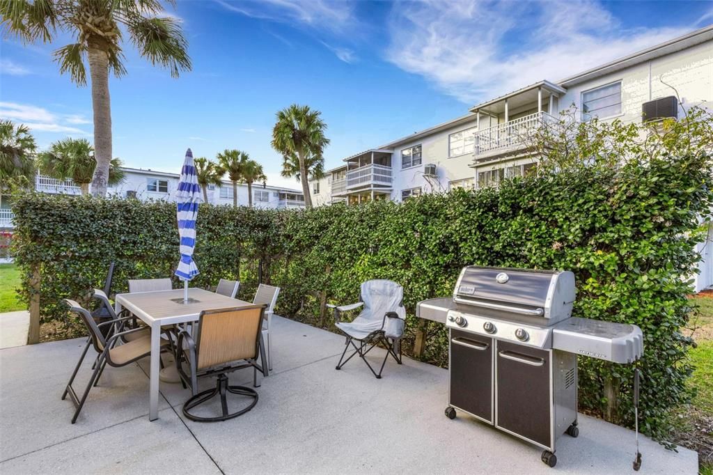 待售: $69,000 (1 贝兹, 1 浴室, 576 平方英尺)