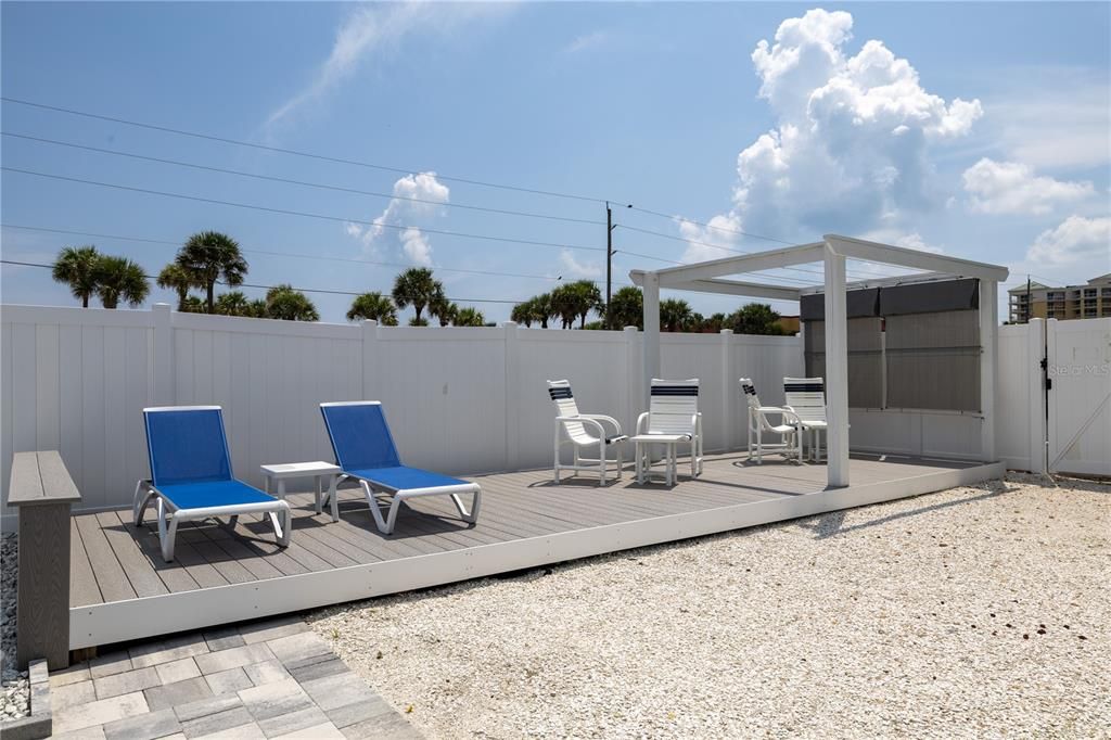 出租: $1,900 (0 贝兹, 1 浴室, 459 平方英尺)