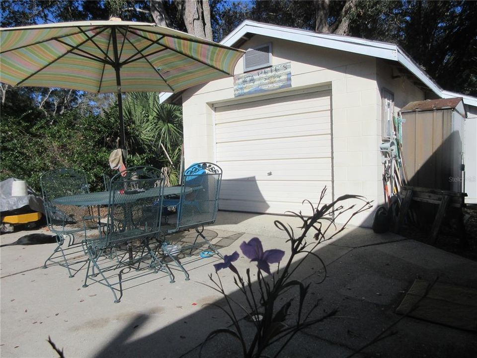 For Sale: $134,900 (3 beds, 1 baths, 958 Square Feet)