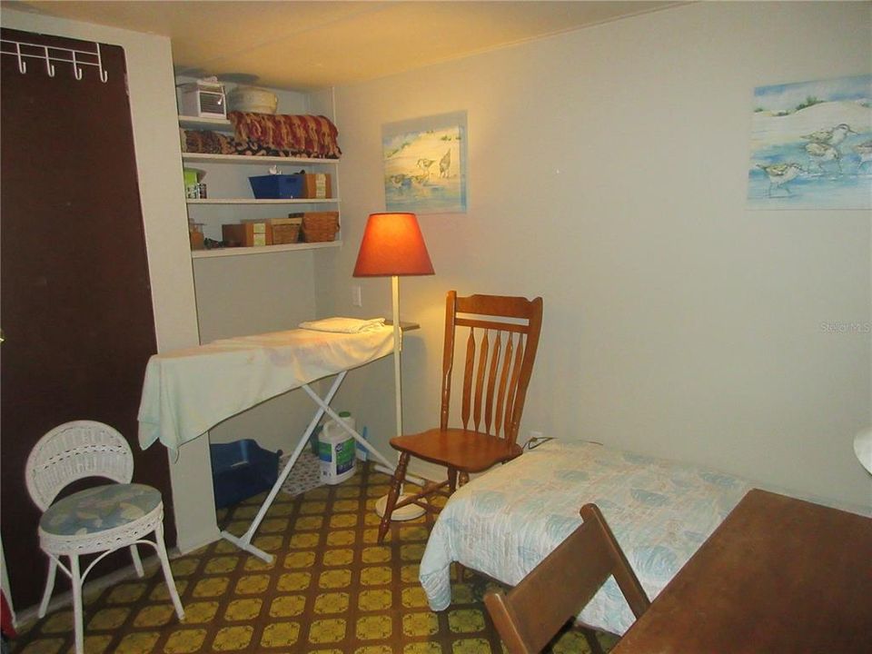 For Sale: $134,900 (3 beds, 1 baths, 958 Square Feet)