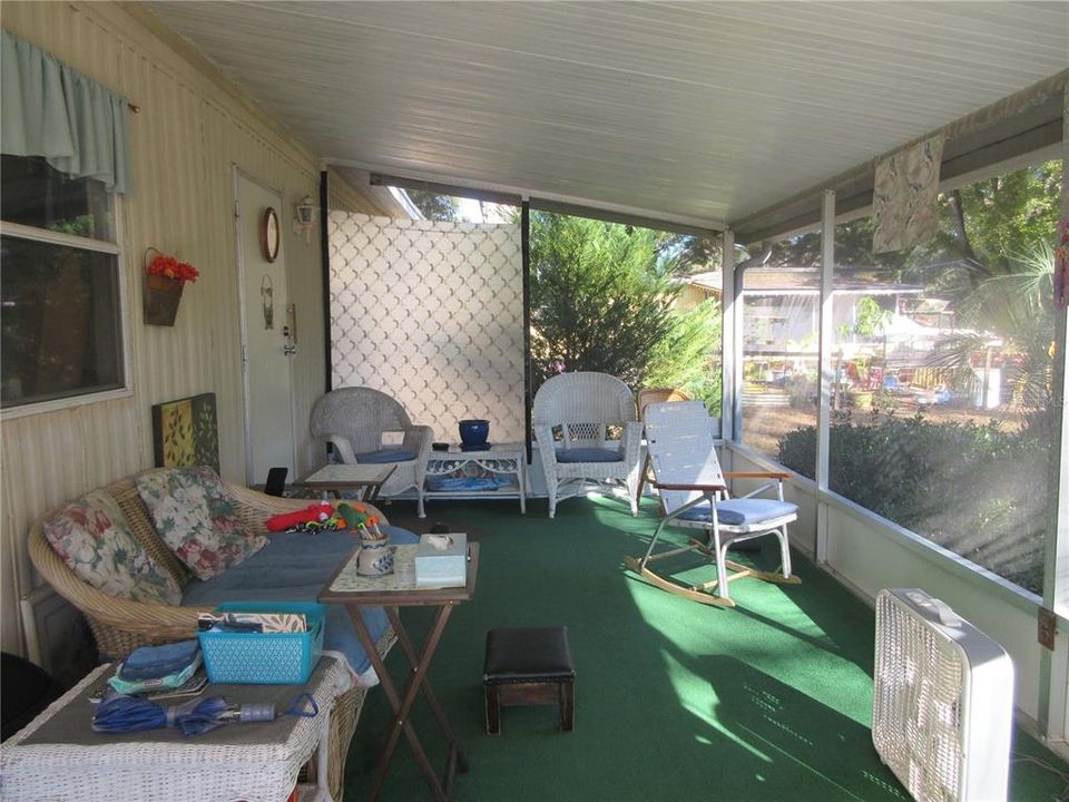 For Sale: $134,900 (3 beds, 1 baths, 958 Square Feet)