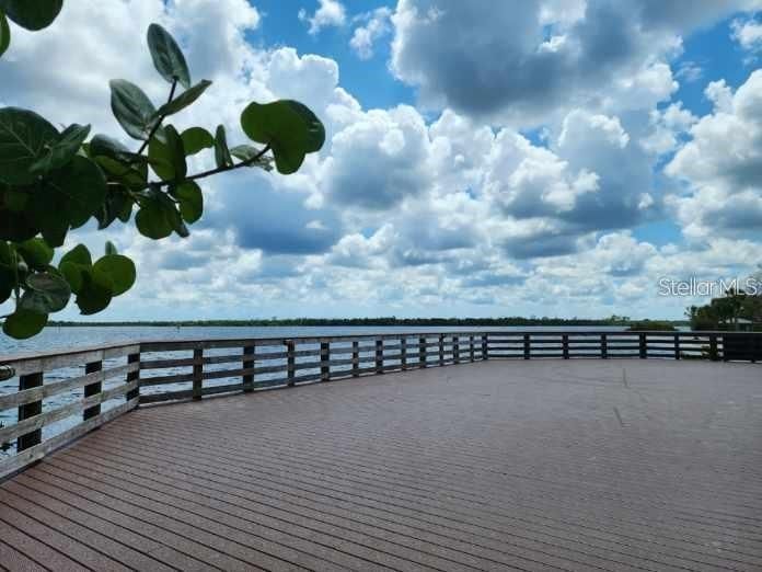 待售: $29,000 (0.46 acres)