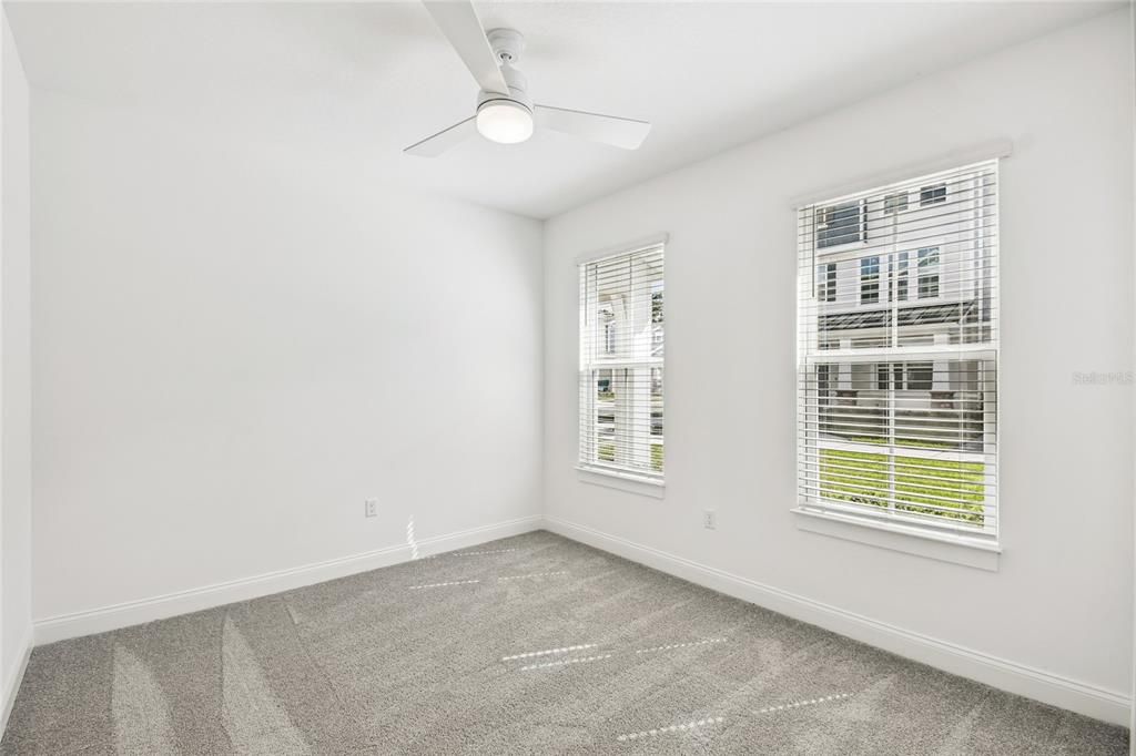 En Venta: $525,000 (4 camas, 3 baños, 2163 Pies cuadrados)