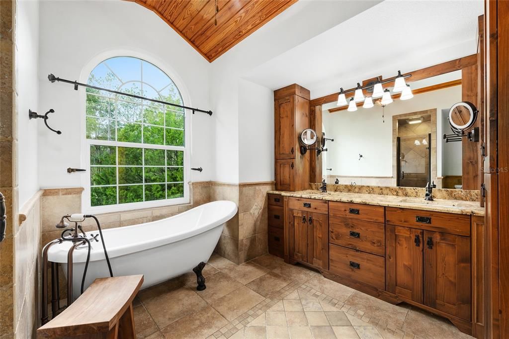 待售: $450,000 (3 贝兹, 2 浴室, 1727 平方英尺)