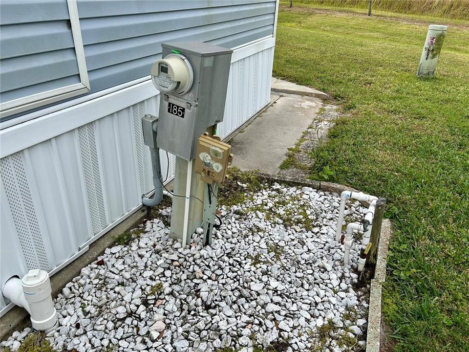 待售: $129,900 (1 贝兹, 1 浴室, 503 平方英尺)