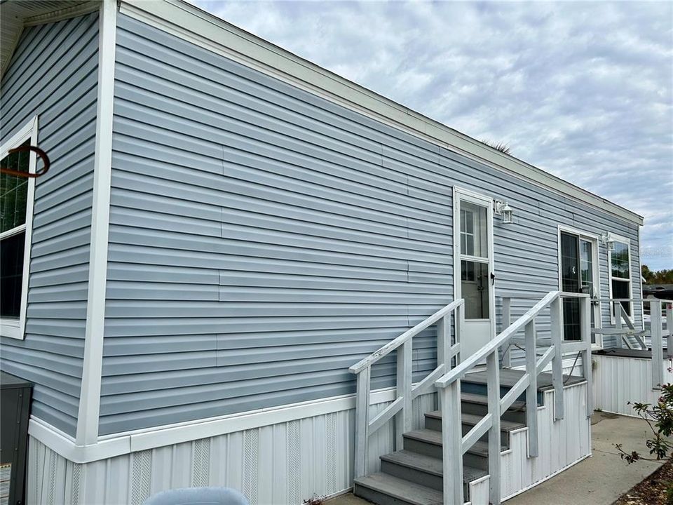 待售: $129,900 (1 贝兹, 1 浴室, 503 平方英尺)