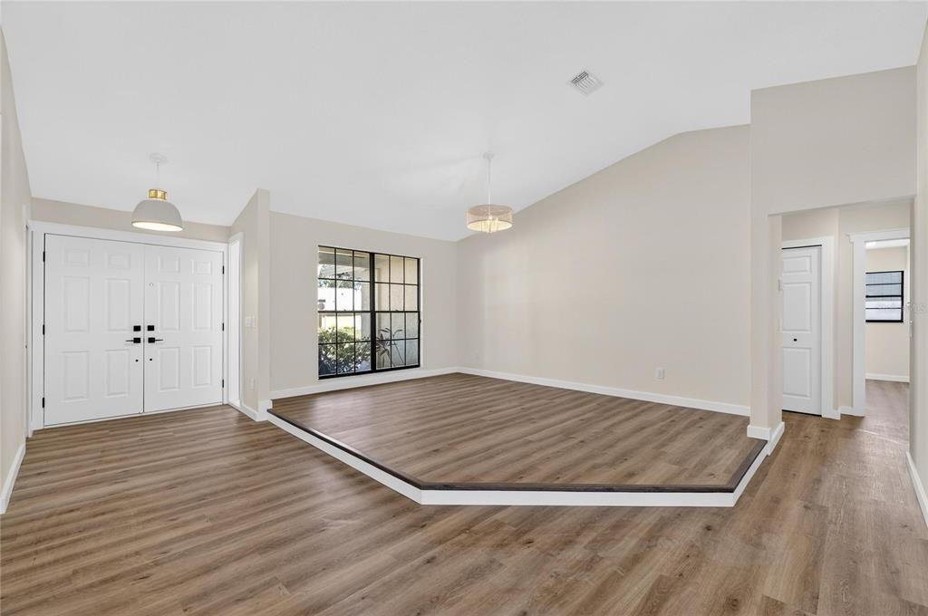 На продажу: $539,990 (3 спален, 2 ванн, 2512 Квадратных фут)