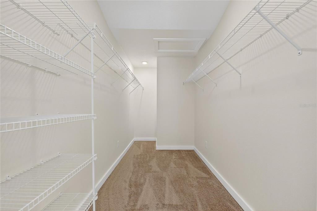 На продажу: $539,990 (3 спален, 2 ванн, 2512 Квадратных фут)