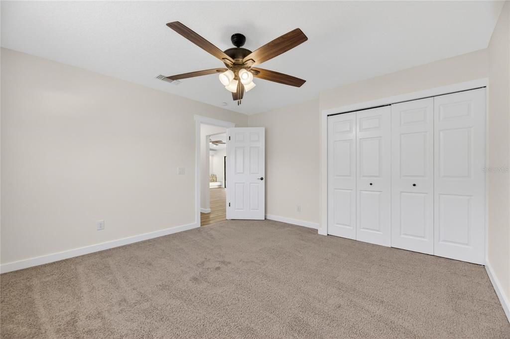 На продажу: $539,990 (3 спален, 2 ванн, 2512 Квадратных фут)