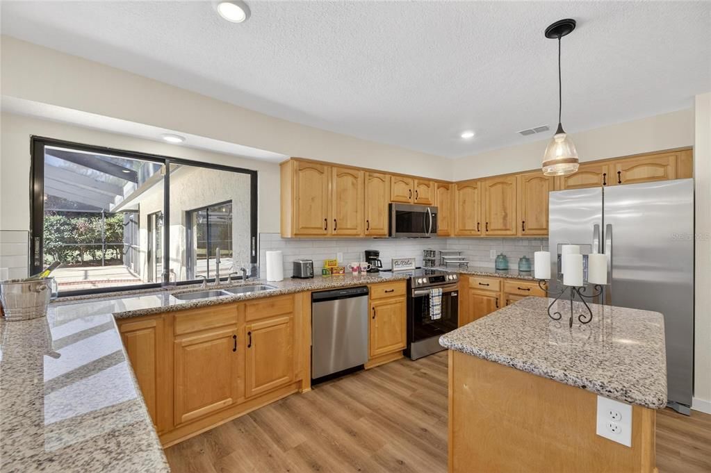 На продажу: $539,990 (3 спален, 2 ванн, 2512 Квадратных фут)