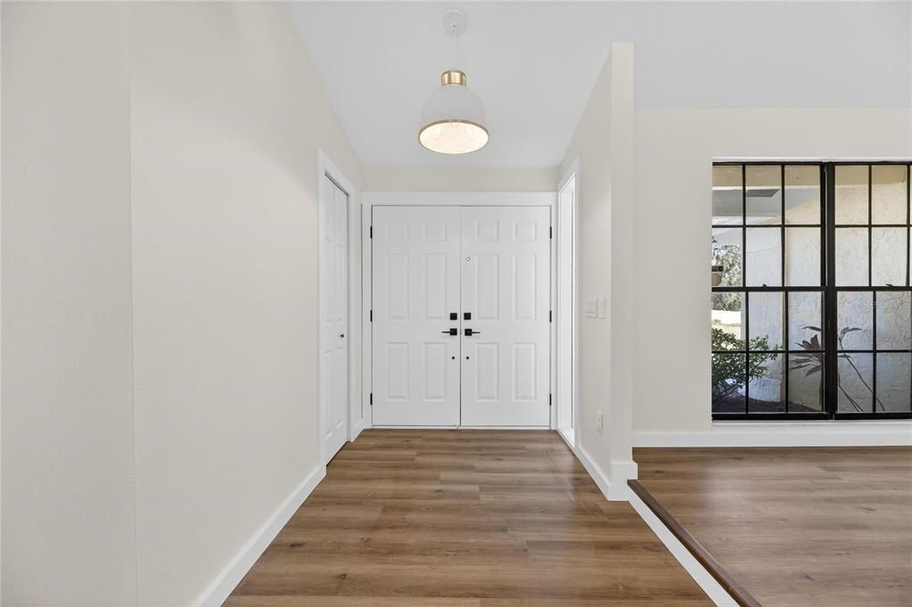 На продажу: $539,990 (3 спален, 2 ванн, 2512 Квадратных фут)