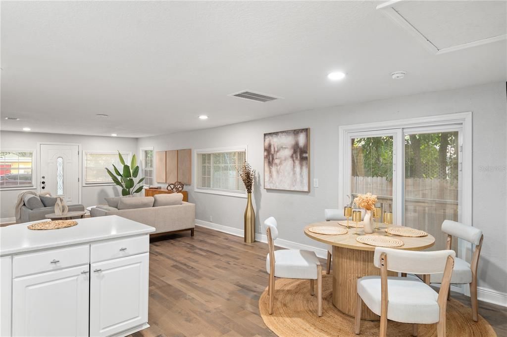 En Venta: $389,000 (3 camas, 2 baños, 1524 Pies cuadrados)