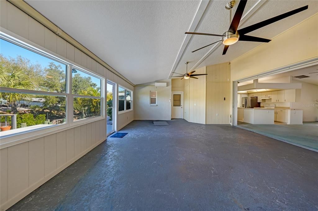 На продажу: $350,000 (3 спален, 2 ванн, 1706 Квадратных фут)