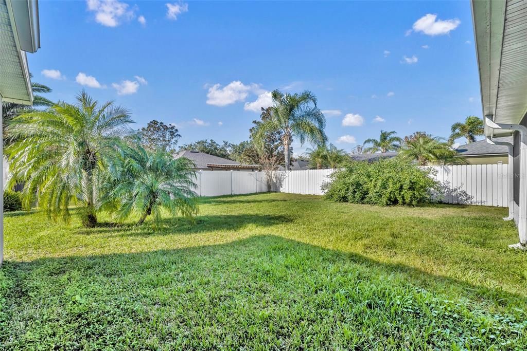 待售: $480,000 (4 贝兹, 2 浴室, 1888 平方英尺)