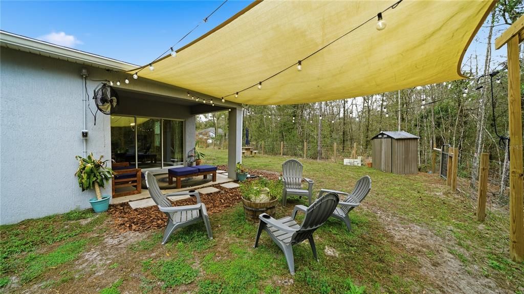 For Sale: $449,000 (3 beds, 2 baths, 1998 Square Feet)