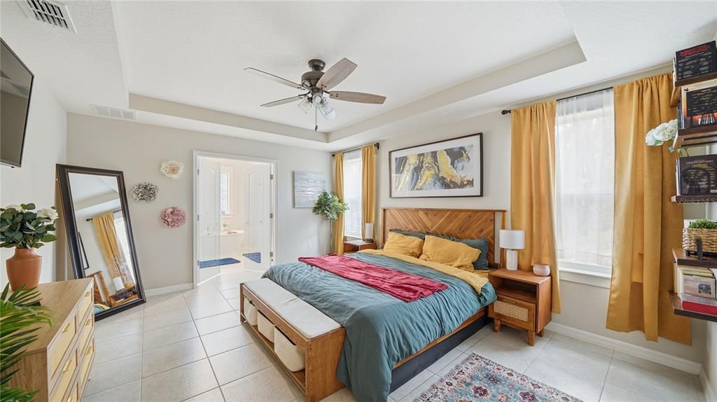 For Sale: $449,000 (3 beds, 2 baths, 1998 Square Feet)