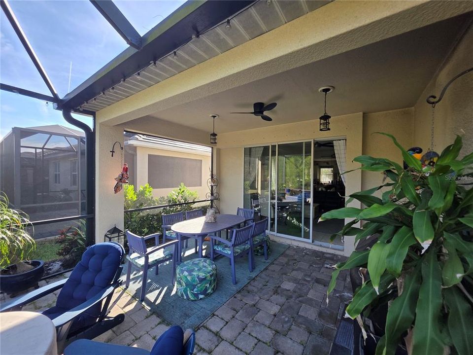 For Rent: $2,750 (2 beds, 2 baths, 1428 Square Feet)