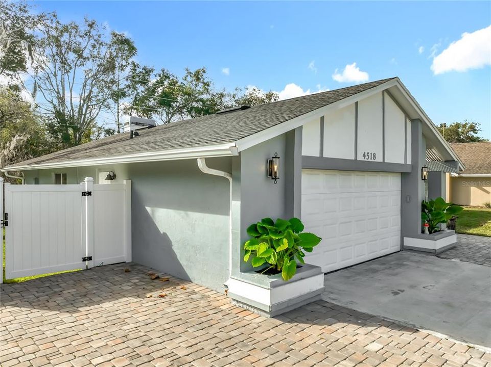 For Sale: $349,900 (3 beds, 2 baths, 1529 Square Feet)