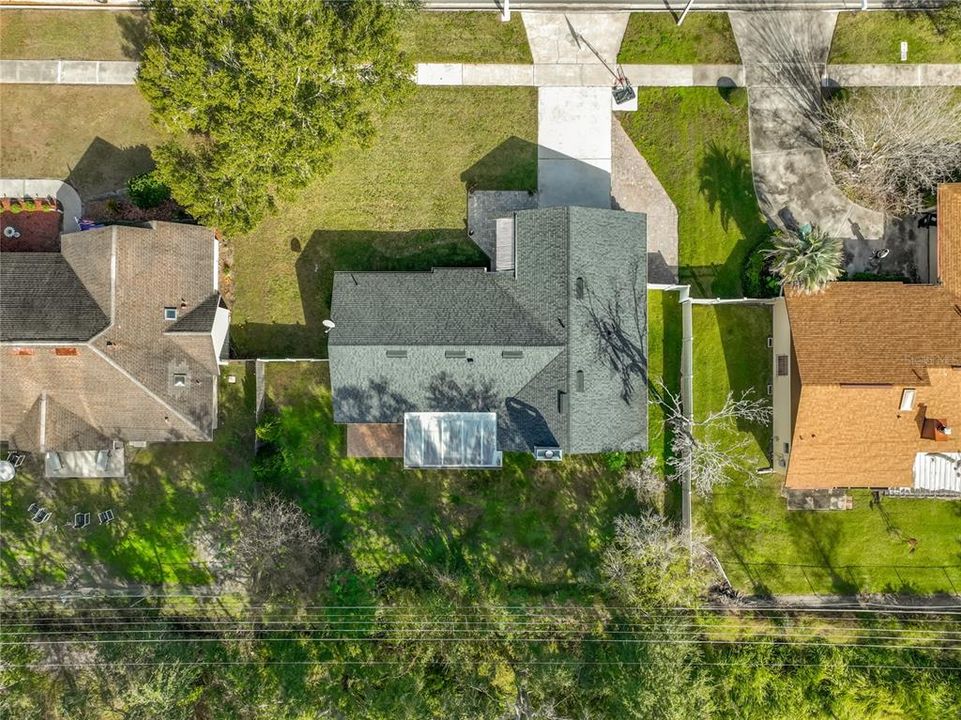 For Sale: $349,900 (3 beds, 2 baths, 1529 Square Feet)