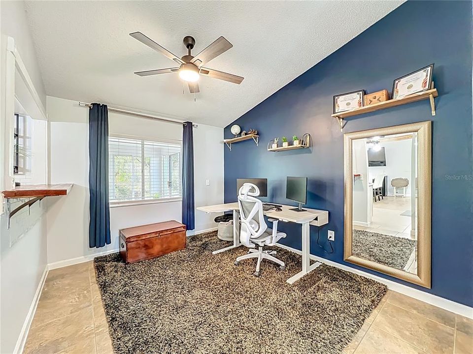 For Sale: $349,900 (3 beds, 2 baths, 1529 Square Feet)