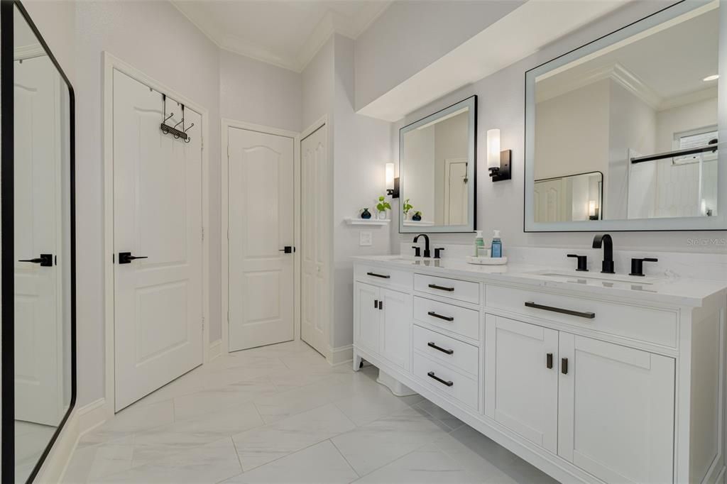 For Sale: $419,900 (3 beds, 2 baths, 1578 Square Feet)