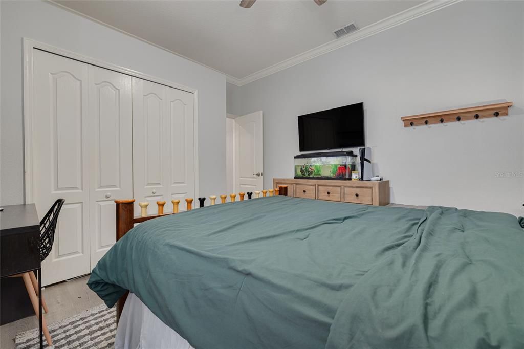 For Sale: $419,900 (3 beds, 2 baths, 1578 Square Feet)