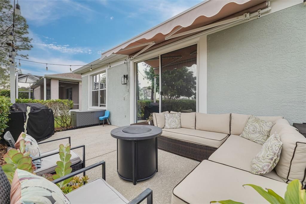 For Sale: $419,900 (3 beds, 2 baths, 1578 Square Feet)