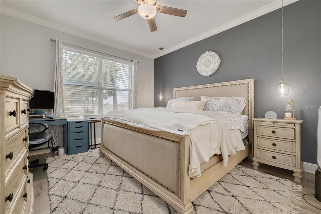 For Sale: $419,900 (3 beds, 2 baths, 1578 Square Feet)