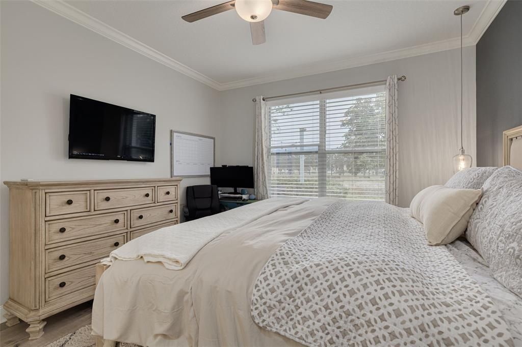 For Sale: $419,900 (3 beds, 2 baths, 1578 Square Feet)