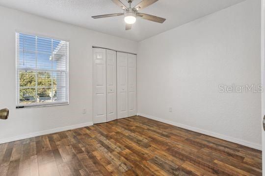 En Venta: $419,900 (4 camas, 2 baños, 1910 Pies cuadrados)