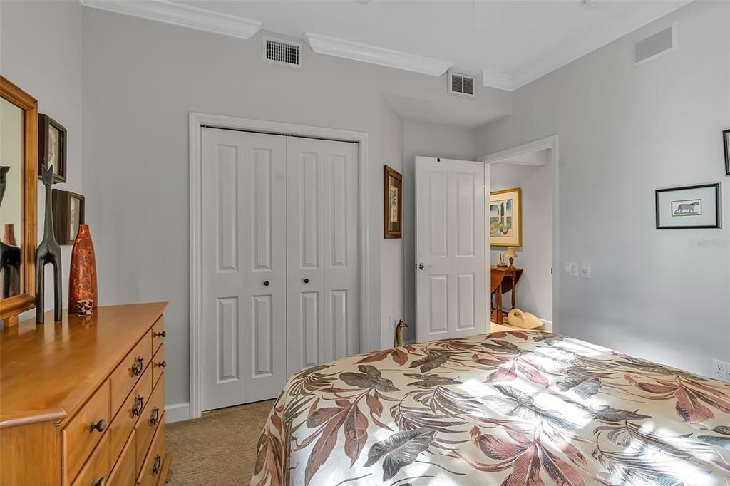 待售: $450,000 (3 贝兹, 2 浴室, 1621 平方英尺)