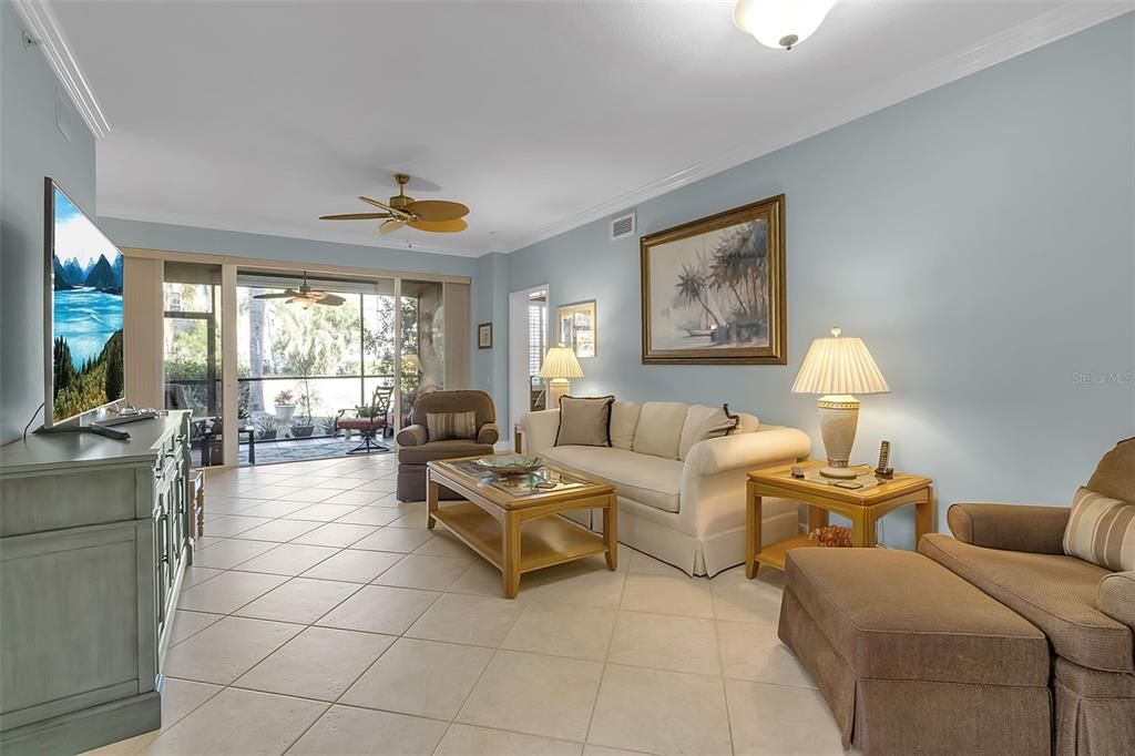 待售: $450,000 (3 贝兹, 2 浴室, 1621 平方英尺)