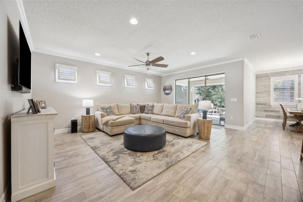 待售: $530,000 (2 贝兹, 2 浴室, 1850 平方英尺)