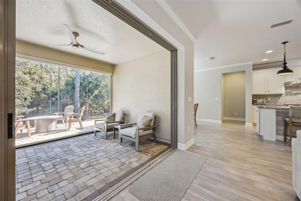 待售: $530,000 (2 贝兹, 2 浴室, 1850 平方英尺)