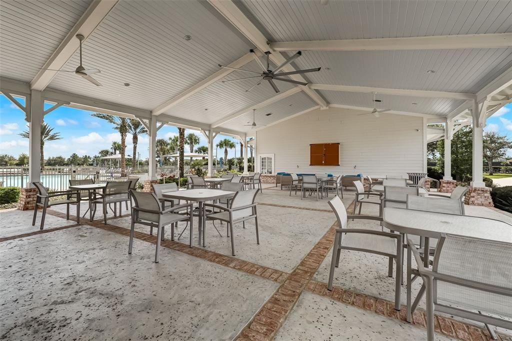 待售: $530,000 (2 贝兹, 2 浴室, 1850 平方英尺)