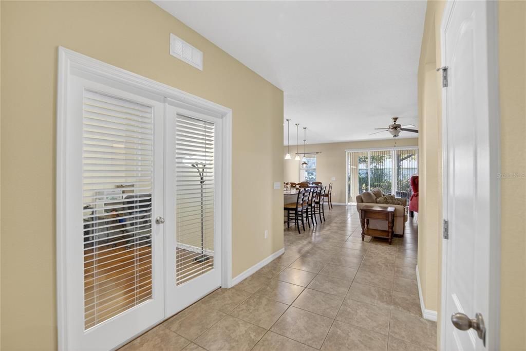 For Sale: $369,900 (3 beds, 2 baths, 2048 Square Feet)