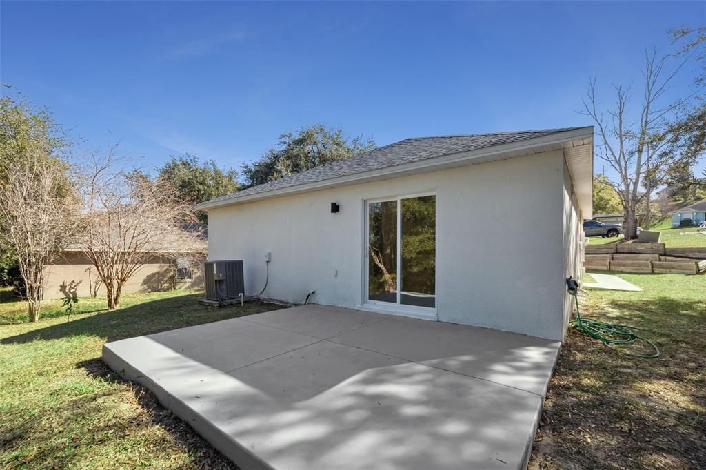 For Sale: $305,000 (3 beds, 2 baths, 1158 Square Feet)