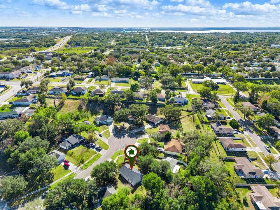 For Sale: $305,000 (3 beds, 2 baths, 1158 Square Feet)