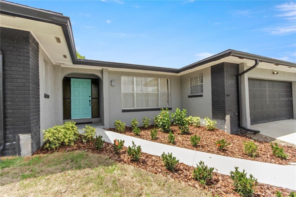 На продажу: $450,000 (4 спален, 2 ванн, 1865 Квадратных фут)