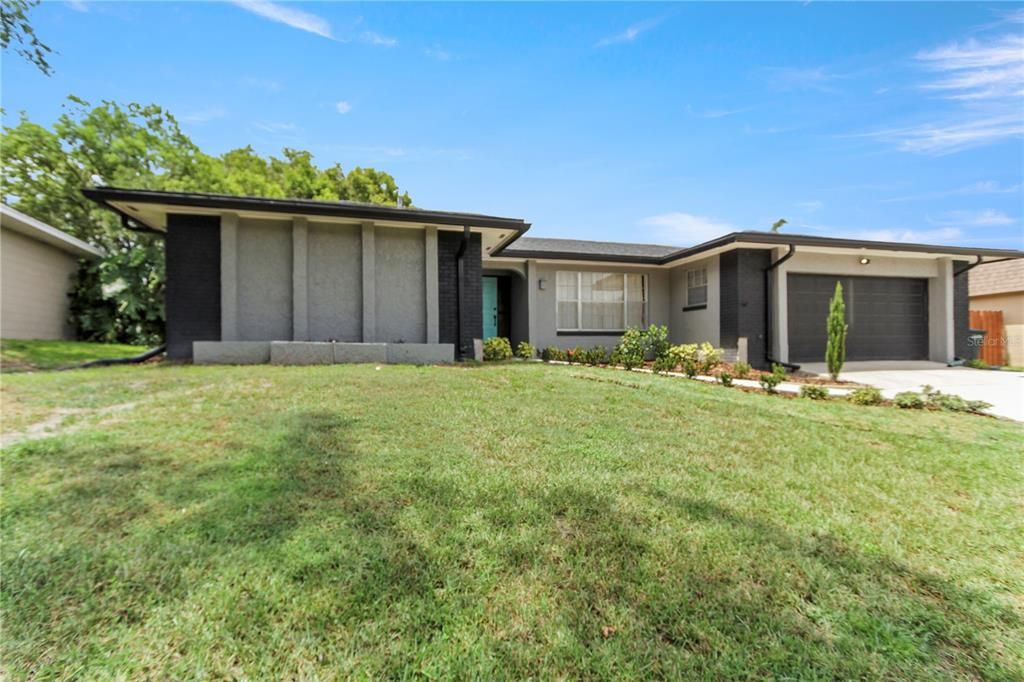 На продажу: $450,000 (4 спален, 2 ванн, 1865 Квадратных фут)