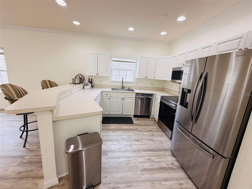 For Sale: $280,000 (3 beds, 2 baths, 1326 Square Feet)