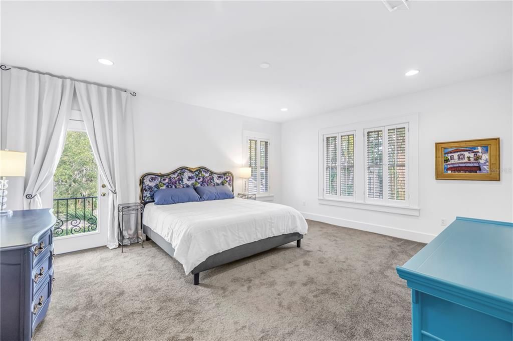 На продажу: $1,700,000 (4 спален, 3 ванн, 2952 Квадратных фут)