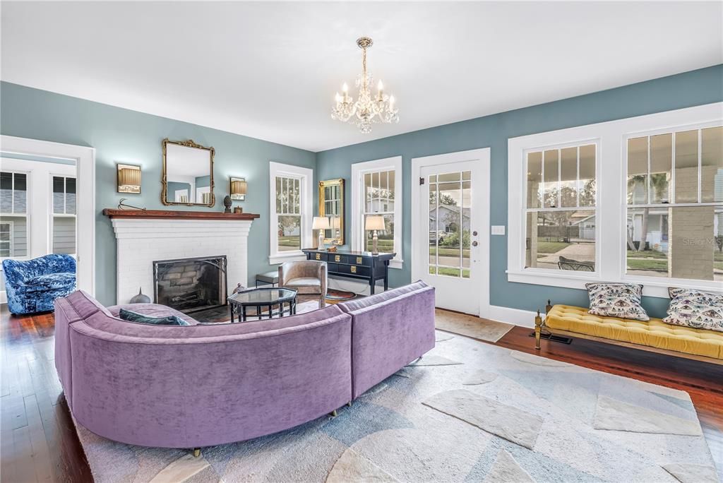 На продажу: $1,700,000 (4 спален, 3 ванн, 2952 Квадратных фут)