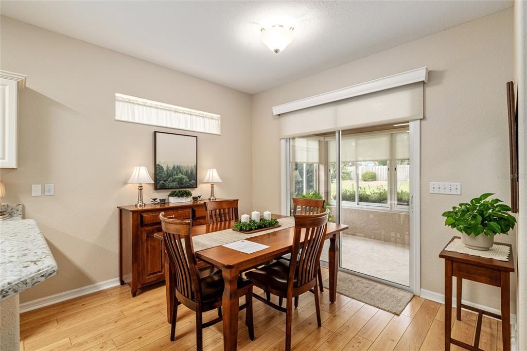 For Sale: $349,000 (2 beds, 2 baths, 1649 Square Feet)