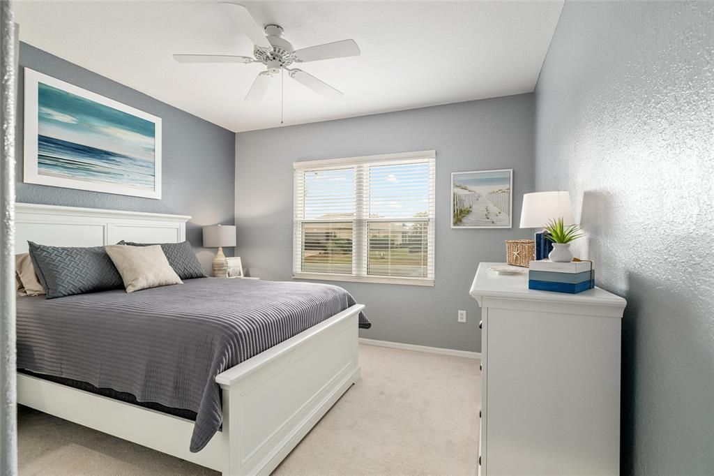 For Sale: $349,000 (2 beds, 2 baths, 1649 Square Feet)