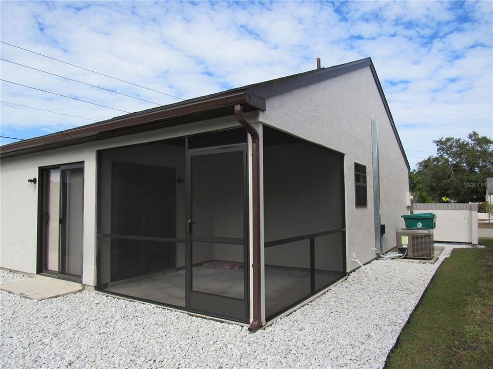 En Venta: $239,900 (2 camas, 2 baños, 852 Pies cuadrados)