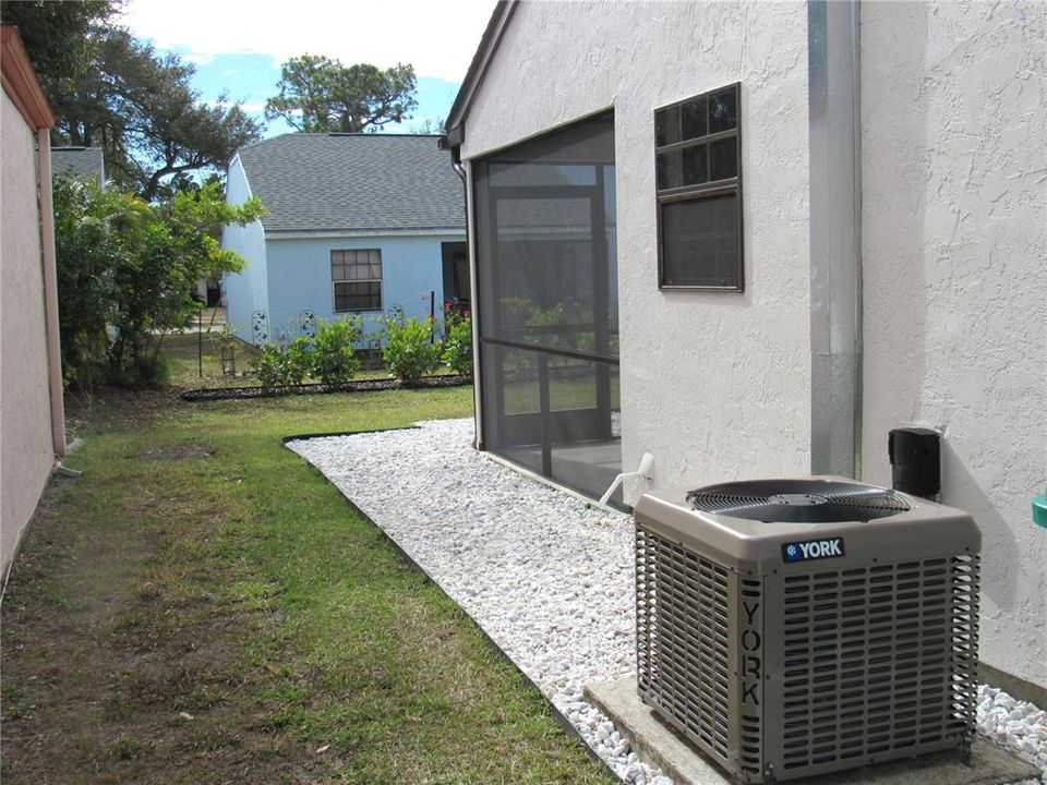 En Venta: $239,900 (2 camas, 2 baños, 852 Pies cuadrados)